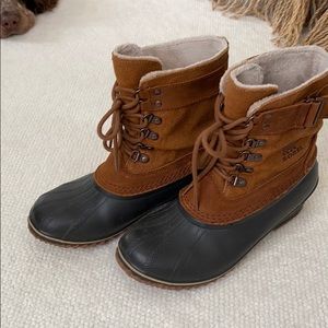 Sorel Slimpack boots size 8.5